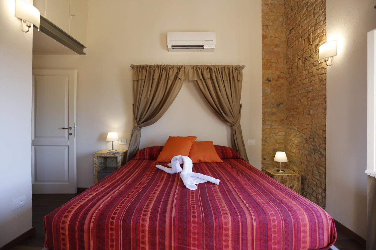 Il Maramaldo Bed&Breakfast-Restaurant Lajatico Exterior photo