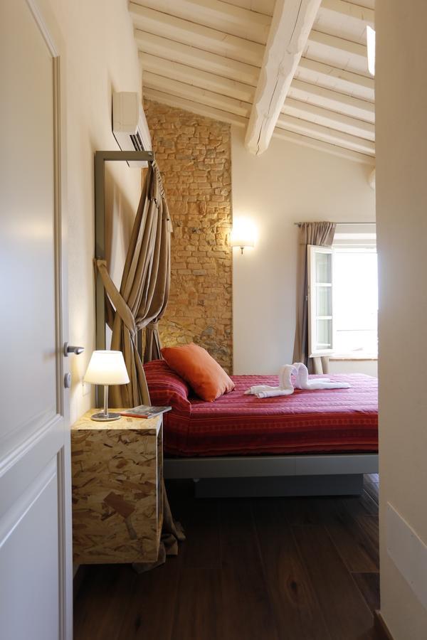 Il Maramaldo Bed&Breakfast-Restaurant Lajatico Exterior photo