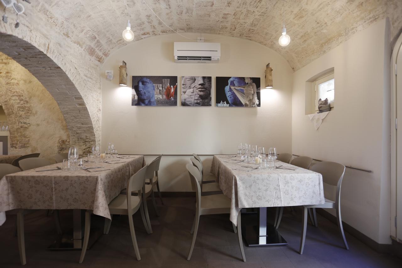Il Maramaldo Bed&Breakfast-Restaurant Lajatico Exterior photo