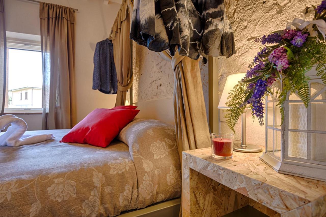 Il Maramaldo Bed&Breakfast-Restaurant Lajatico Exterior photo